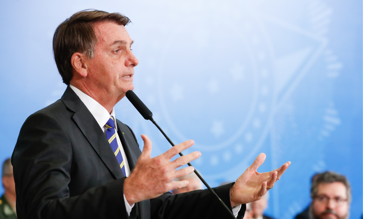 O jornal Folha de S. Paulo analisou 104 indicadores do governo no primeiro ano de mandato do capitão